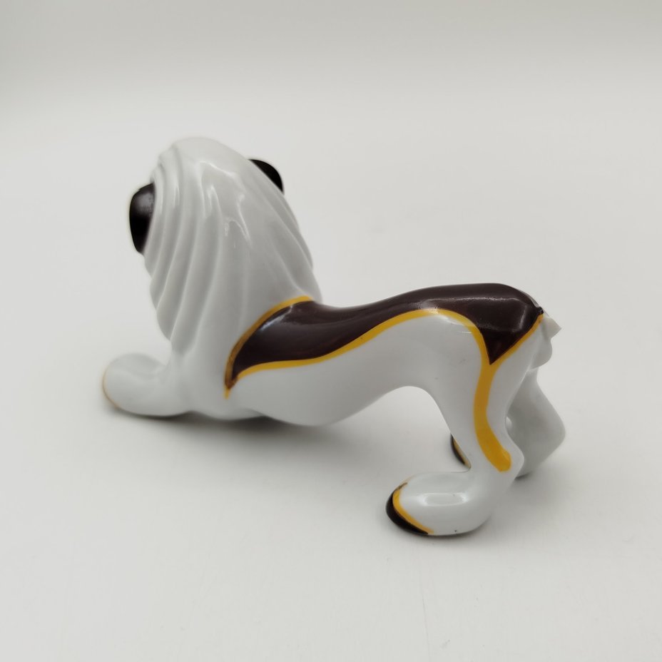 Статуэтка "Лев", фарфор, деколь, Западная Европа, 1960-1990 гг.
