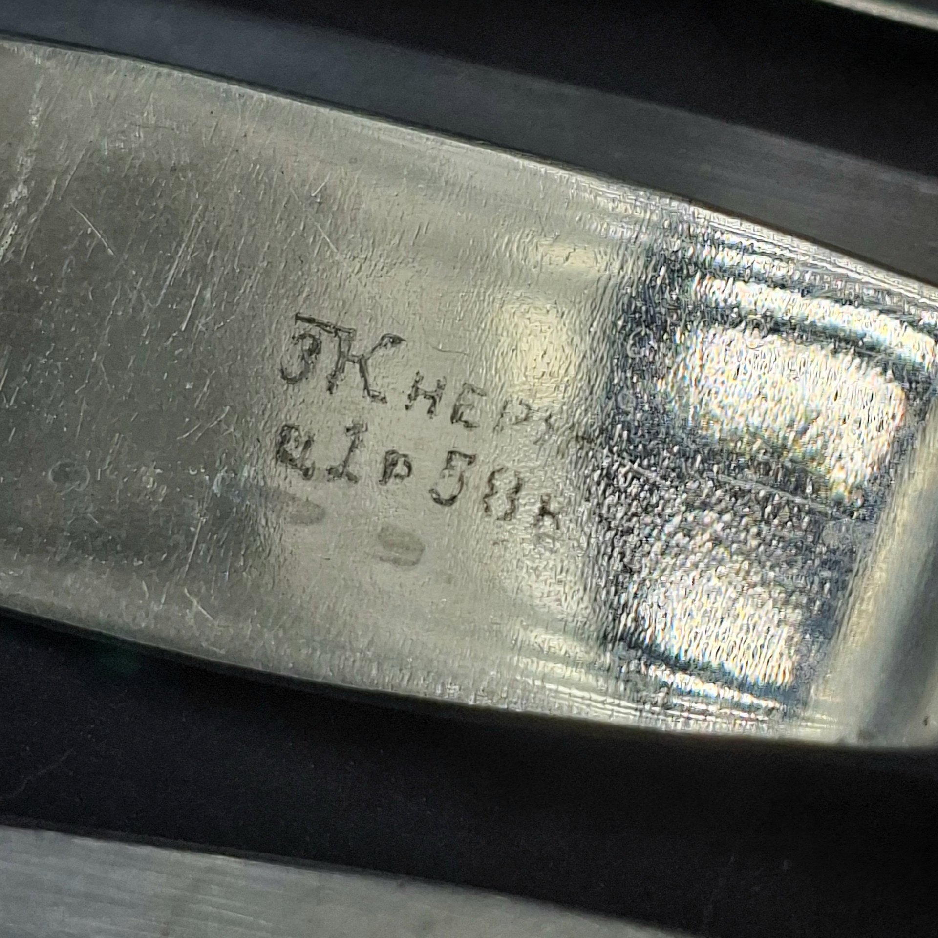 Набор из шести закусочных/десертных ножей с фигурными рукоятями, мНЦ (медь-никель-цинк), Павловский завод художественных металлоизделий им. С.М. Кирова, СССР, 1960-1990 гг.