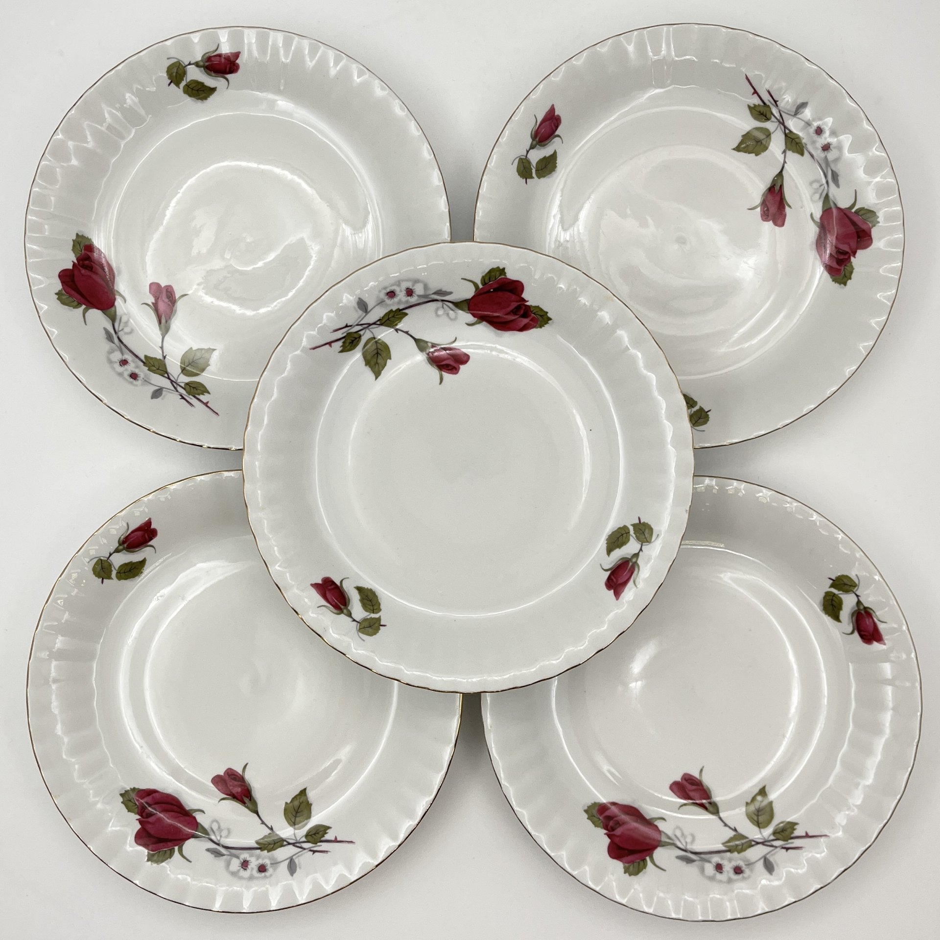 Набор из 10-ти десертных тарелок, украшенных изображением розы