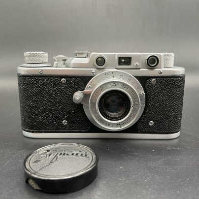 Фотоаппарат "Зоркий" с объективом "Индустар 22", Красногорский механический завод (КМЗ)