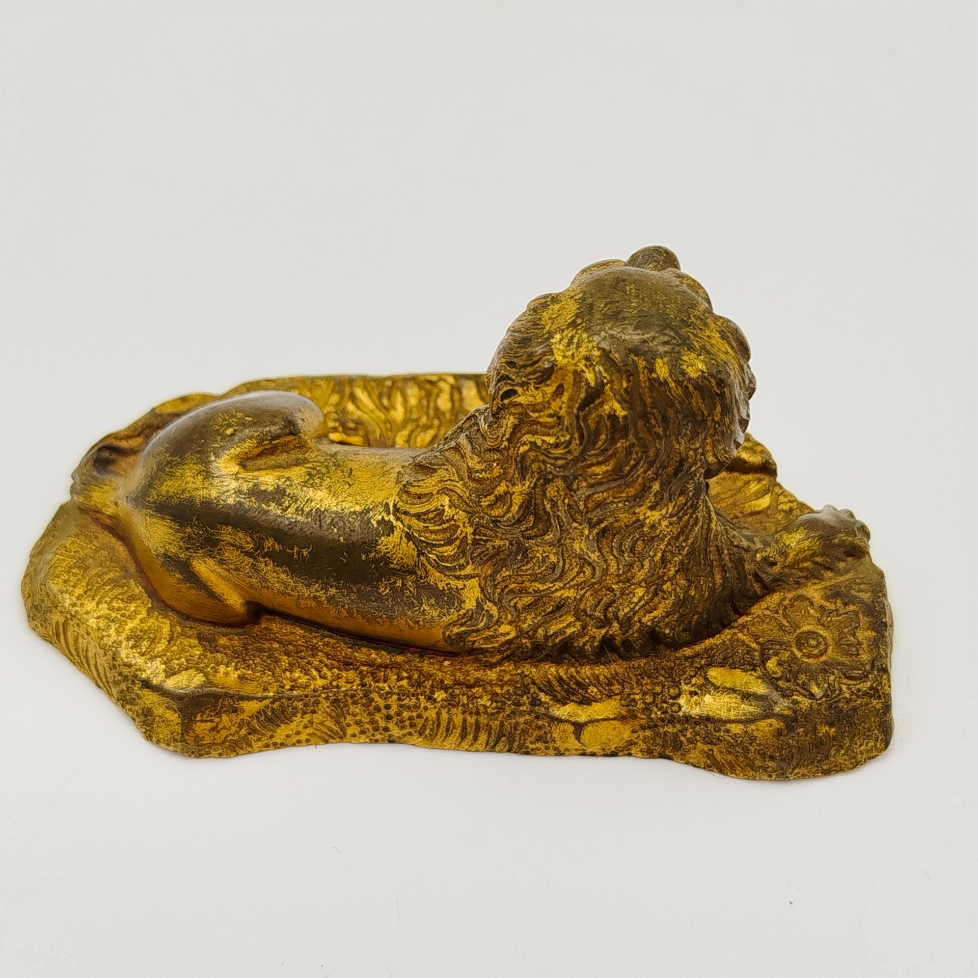 Статуэтка "Лежащая собака", бронза, золочение, Западная Европа, 1890-1920 гг.