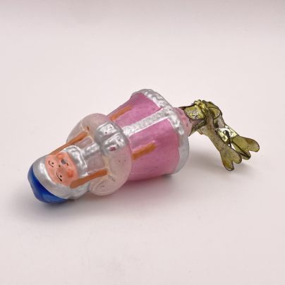 Игрушка елочная на прищепке "Марфушечка" из сказки "Морозко", стекло, роспись, металл, Завод стеклянных ёлочных украшений и оптических изделий, г. Москва, СССР, 1950-1960 гг.