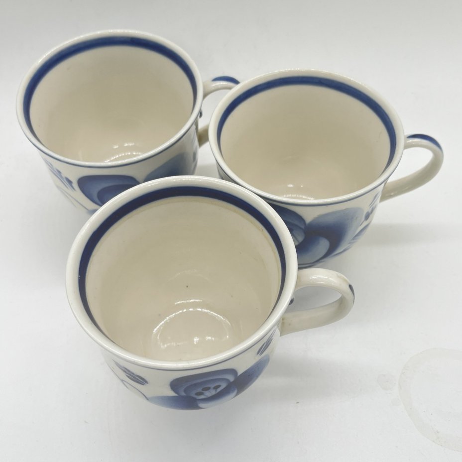 Набор из 3 чашек с расписным растительным декором