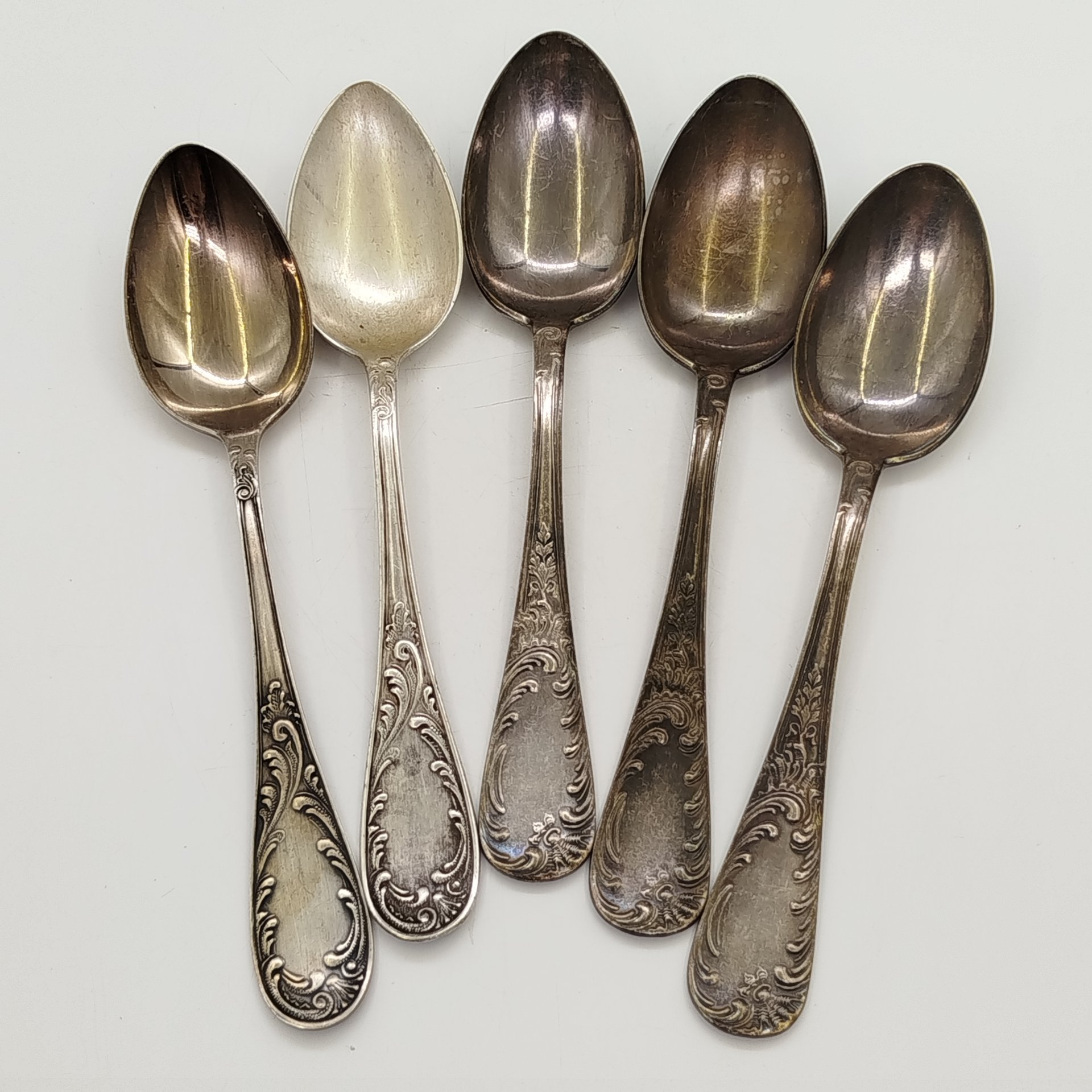 Набор из 5-ти столовых ложек с флоральным декором (в подборе)