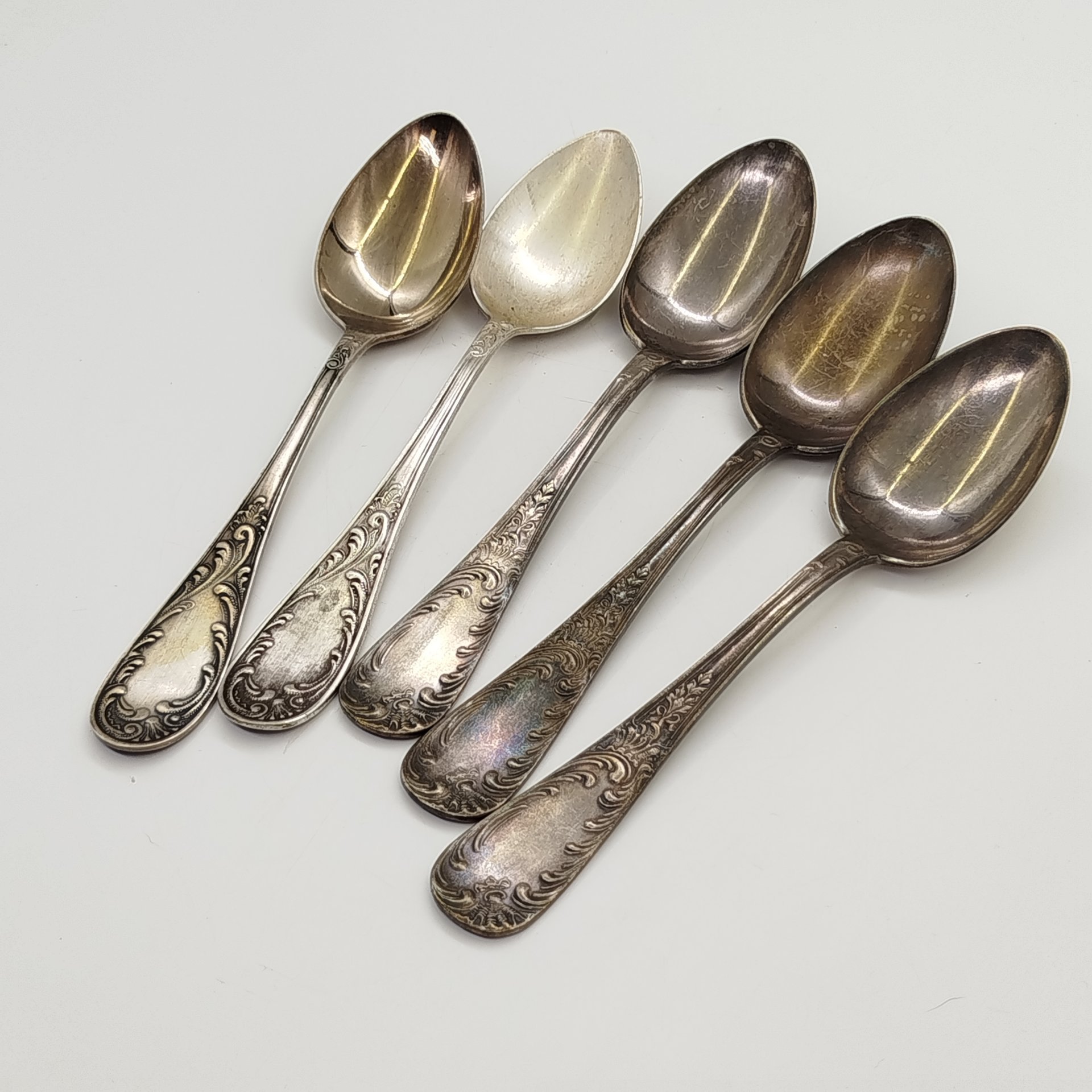 Набор из 5-ти столовых ложек с флоральным декором (в подборе)