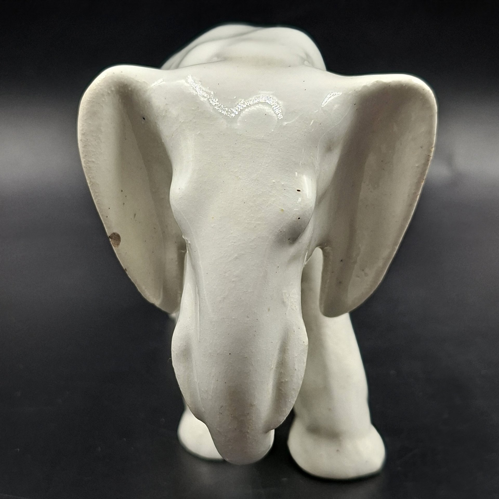 Статуэтка "Слон", фаянс, глазурь, Кировский фаянсовый завод, СССР, 1940-1960 гг.