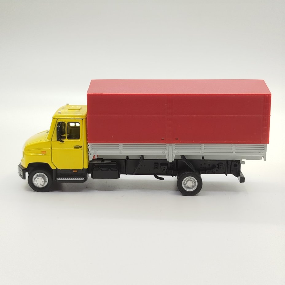 Модель автомобиля "ЗИЛ-131" со съемным тентом, в оригинальной коробке, ОАО "Завод Элекон"