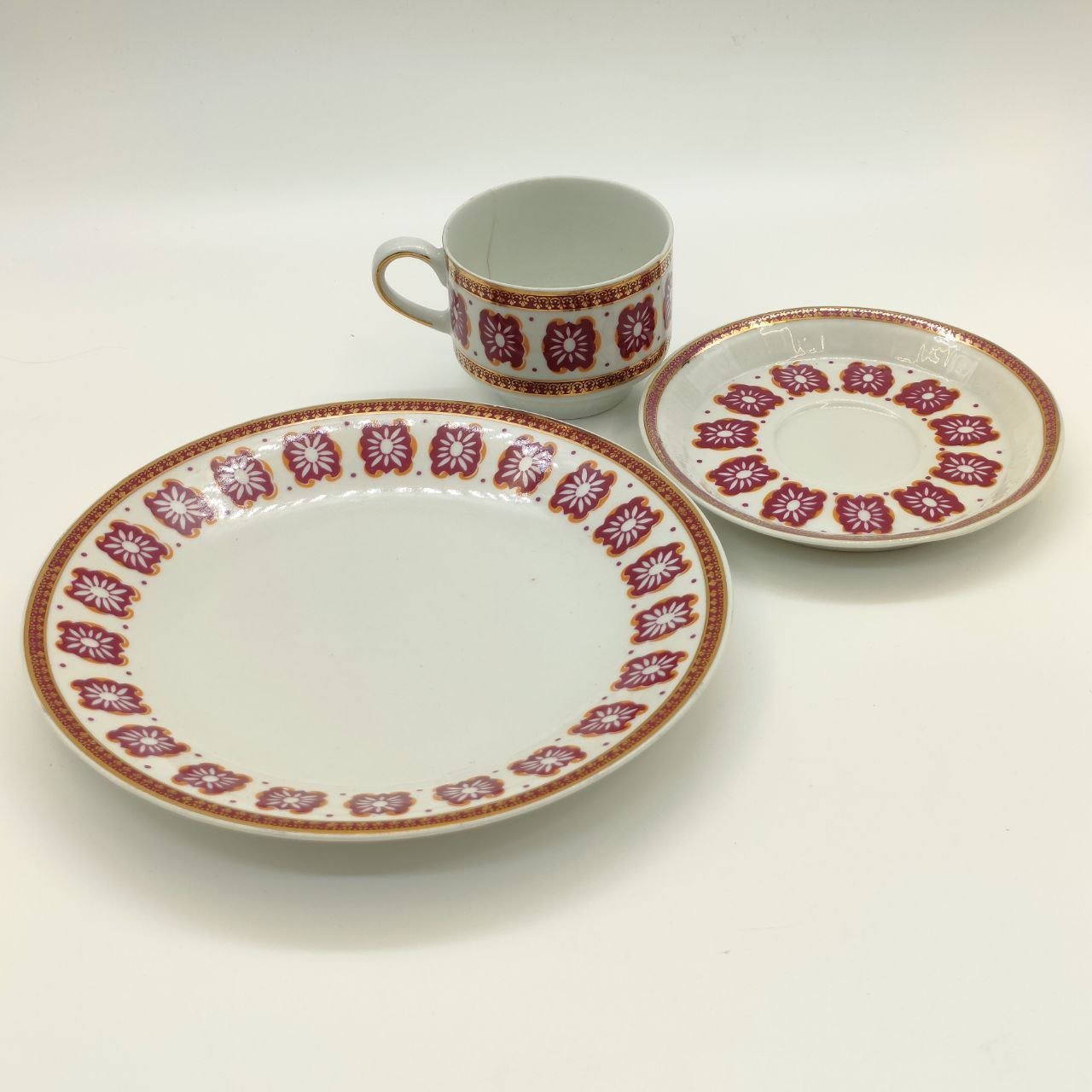 Трио кофейное с цветочным декором, фарфор, деколь, золочение, Cmielow, Польша, 1950-1970 гг.