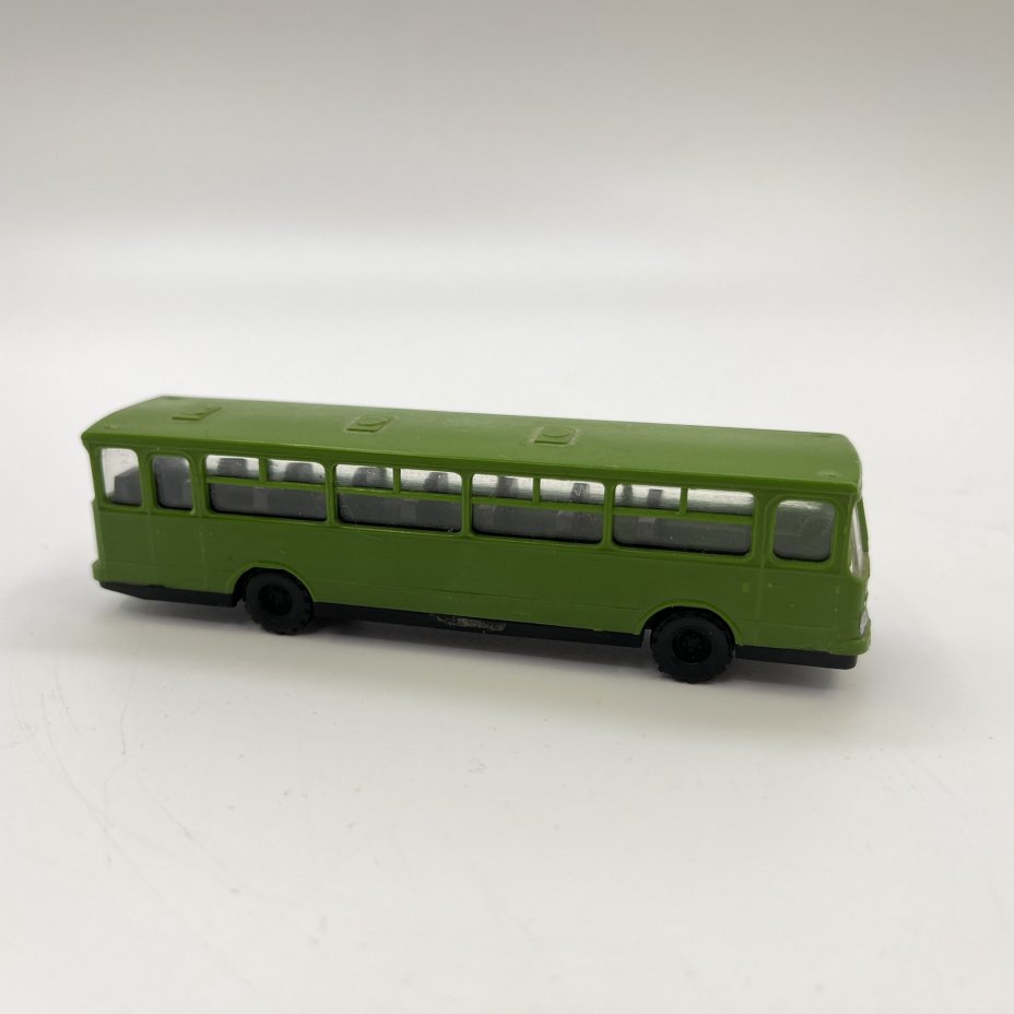 Модель масштабная "Туристический автобус Икарус"  (масштаб 1:120), пластик, металл, MK Modelle, ГДР, 1970-1990 гг.