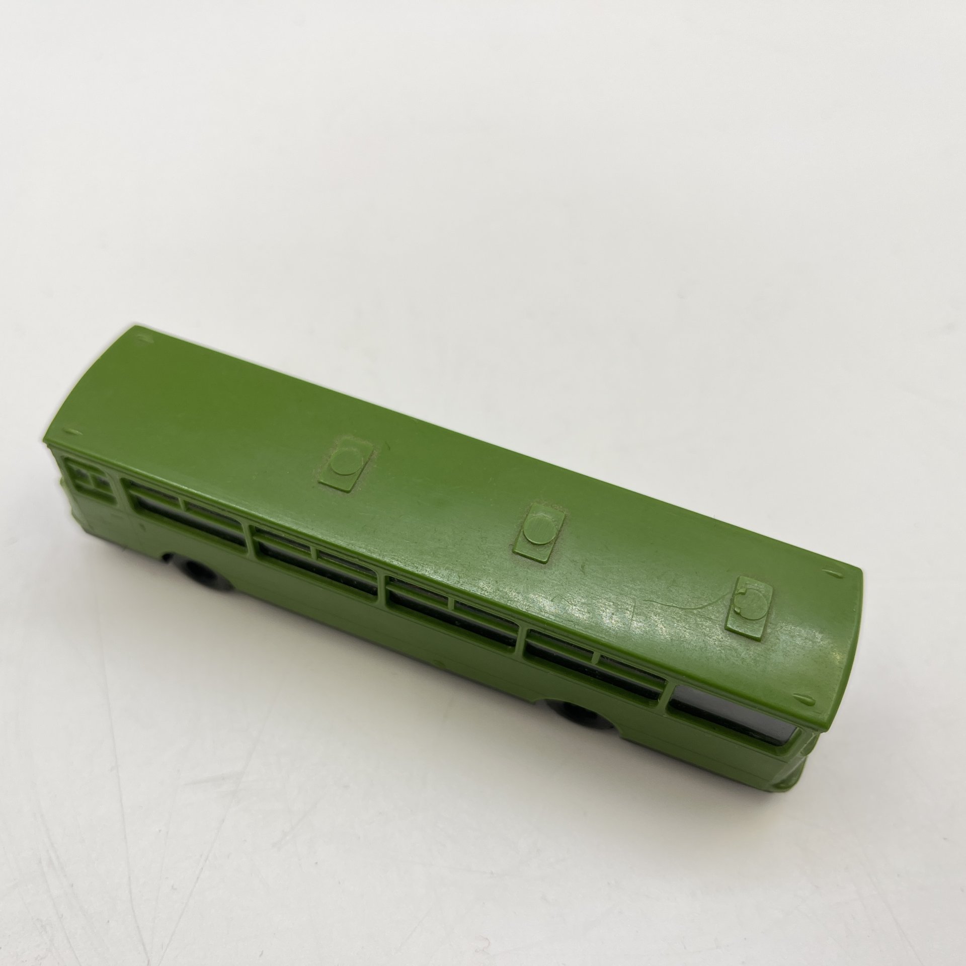 Модель масштабная "Туристический автобус Икарус"  (масштаб 1:120), пластик, металл, MK Modelle, ГДР, 1970-1990 гг.