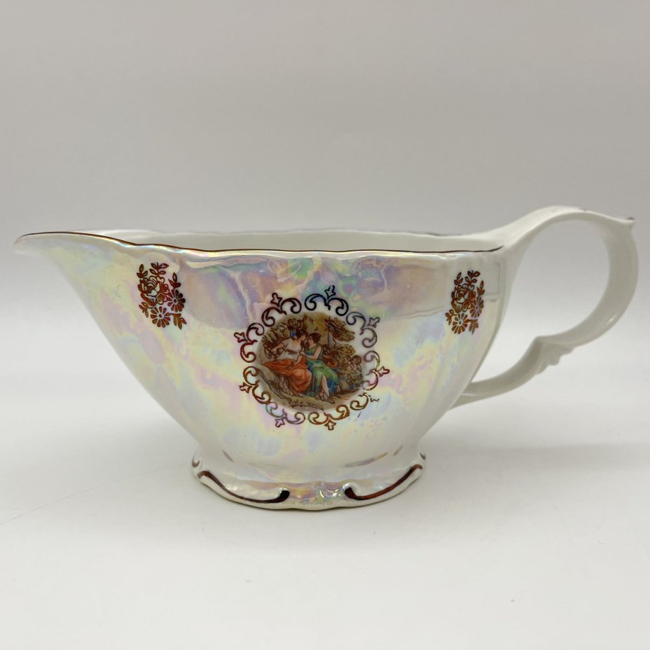 Соусник из сервиза "Мадонна"