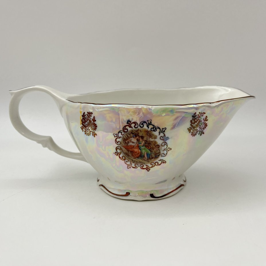 Соусник из сервиза "Мадонна"