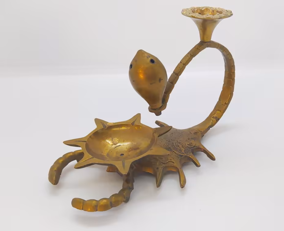 Подсвечник "Скорпион"