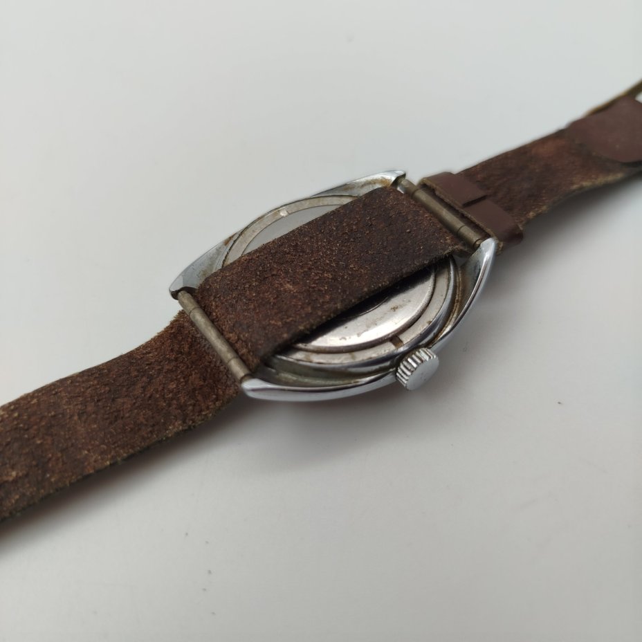 Часы наручные мужские "Wostok" с ремешком, металл, стекло, ткань, Чистопольский часовой завод «Восток», СССР, 1970-1990 гг.