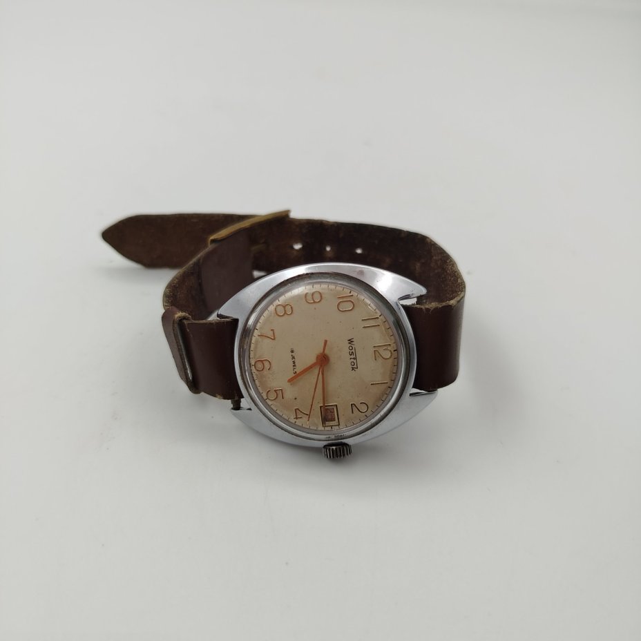 Часы наручные мужские "Wostok" с ремешком, металл, стекло, ткань, Чистопольский часовой завод «Восток», СССР, 1970-1990 гг.