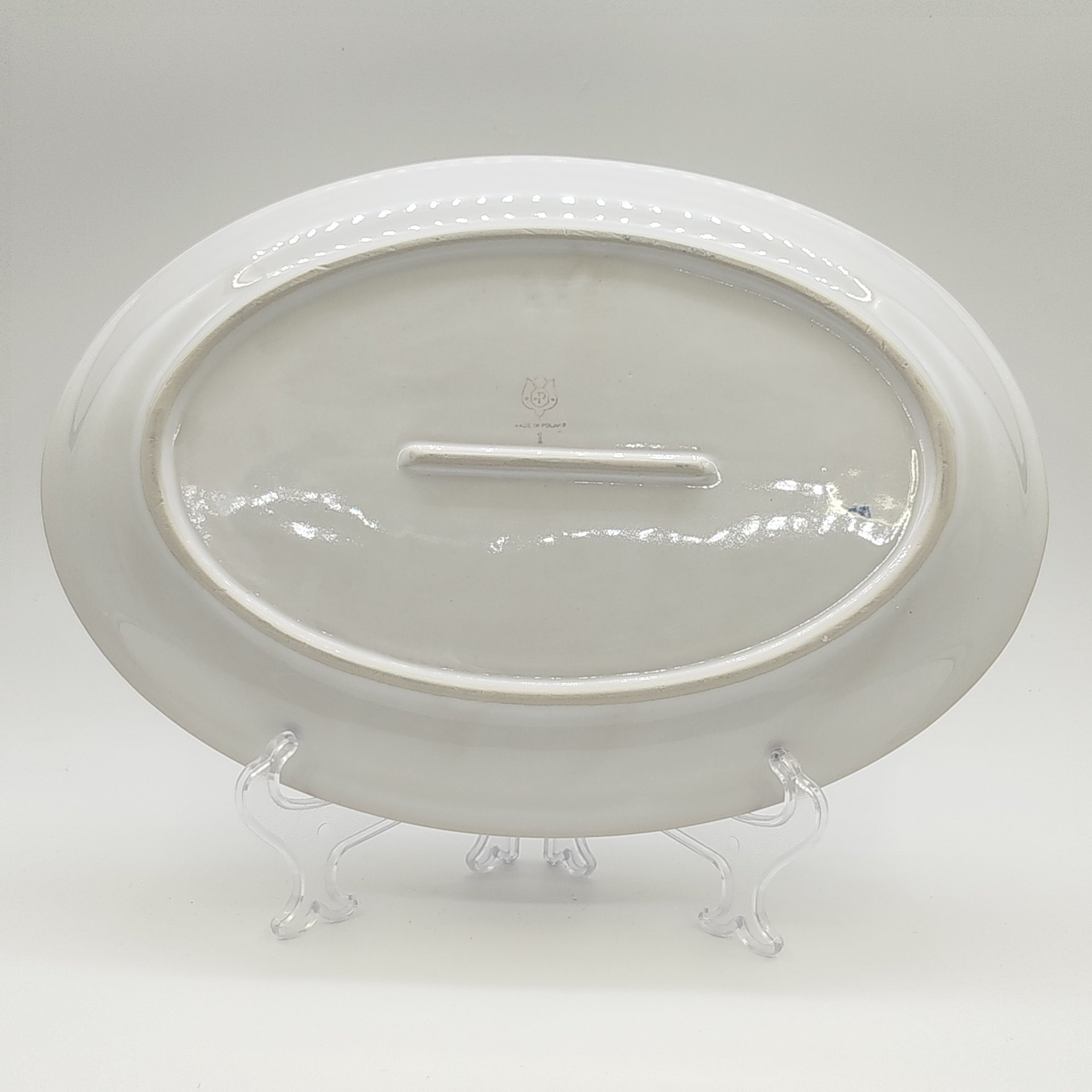 Блюдо овальной формы, украшенное изображением розы, Porcelit Pruszków
