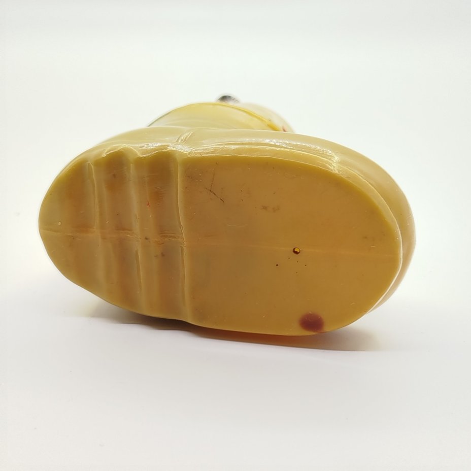 Игрушка-забава "Котёнок в башмаке", Ленсовнархоз УХП Завод им. «Комсомольской правды», целлулоид, штамповка, краска, роспись, СССР