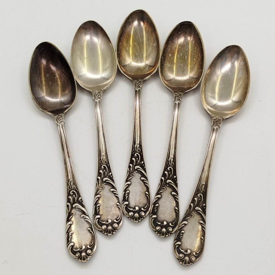 Набор из 5-ти чайных ложек, украшенных растительным декором, мНЦ (медь-никель-цинк), Вольнянский завод столовых приборов им. Шевченко (ЗiШ, ЗиШ), СССР, 1960-1990 гг.