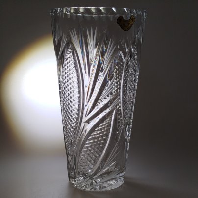 Ваза с резным растительным декором ,"Krisso", хрусталь, резьба, Российская Федерация, 1990-2015 гг.