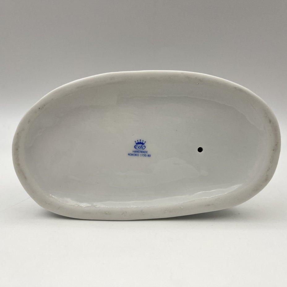 Статуэтка  "Галантная сцена" ("Дети"), CDC Rococo Collection