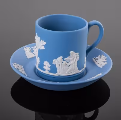 Кофейная пара, декорированная античным мифологическим сюжетом, Wedgwood