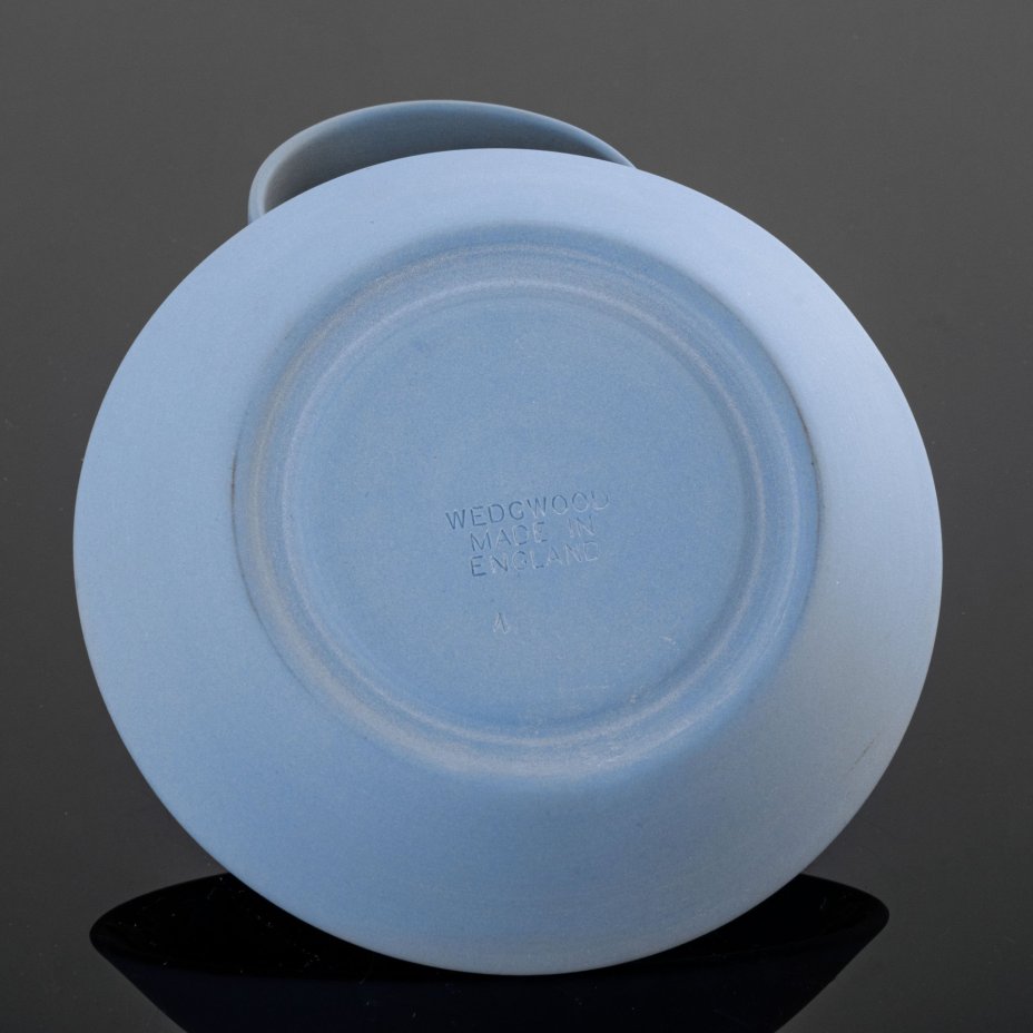 Кофейная пара, декорированная античным мифологическим сюжетом, Wedgwood
