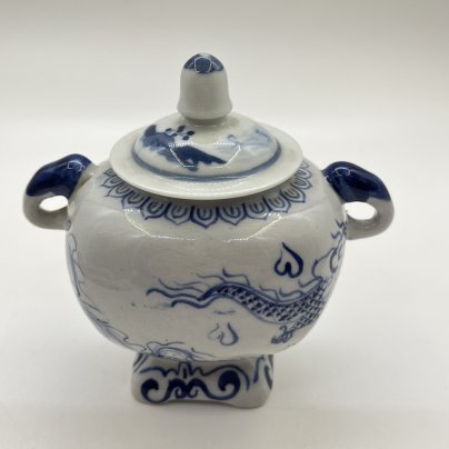 Чайница с изображением дракона (крышка в подборе!), фарфор, роспись, Китай, 1960-1980 гг.