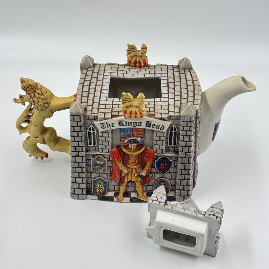 Чайник заварочный, фигурный "The Kings Head" в виде замка с изображением монарха, Christopher Wren Staffordshire Tableware