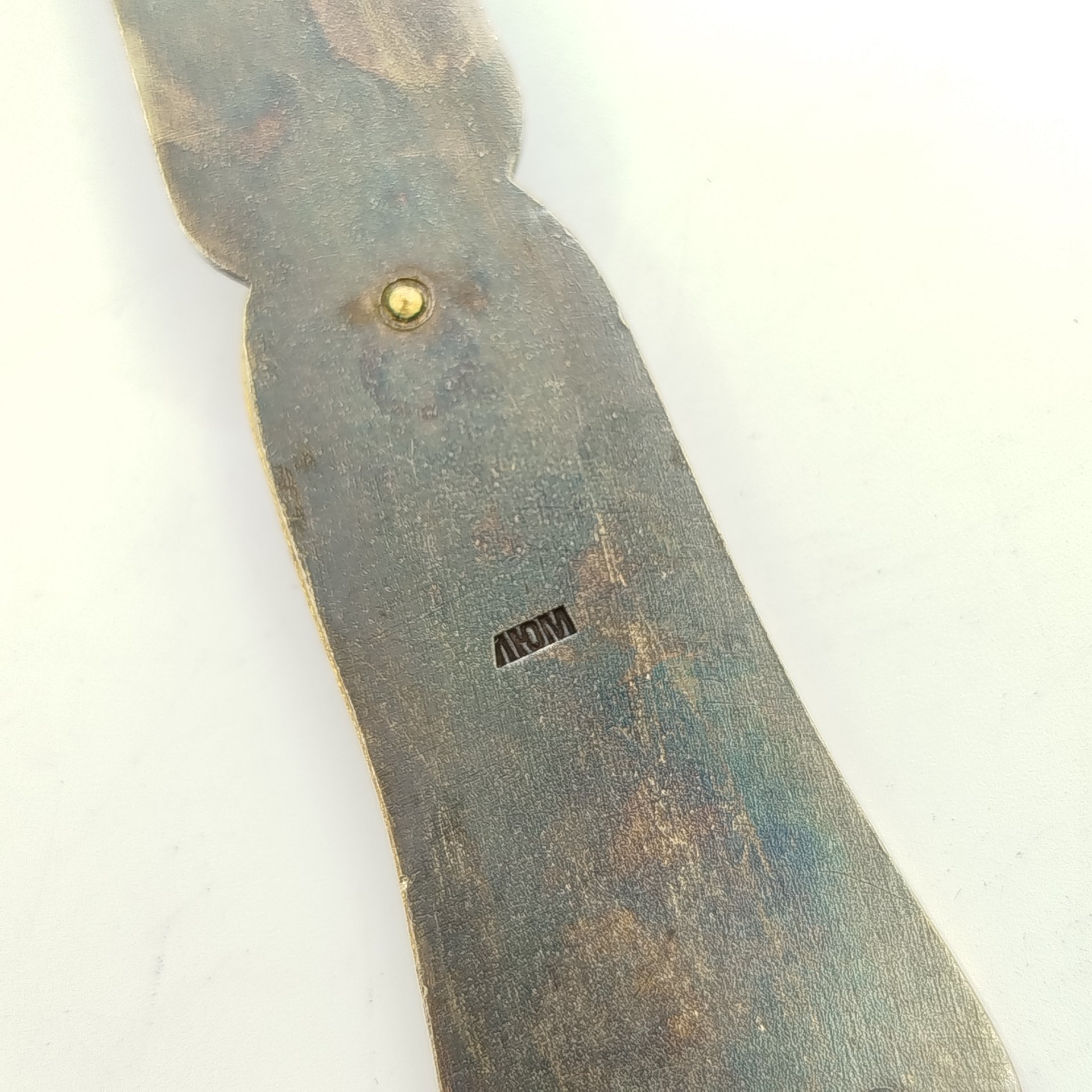 Лопатка для торта с цветочным декором на черенке, мельхиор (медь-никель), эмали, Ленинградская ювелирная фабрика, СССР, 1960-1980 гг.