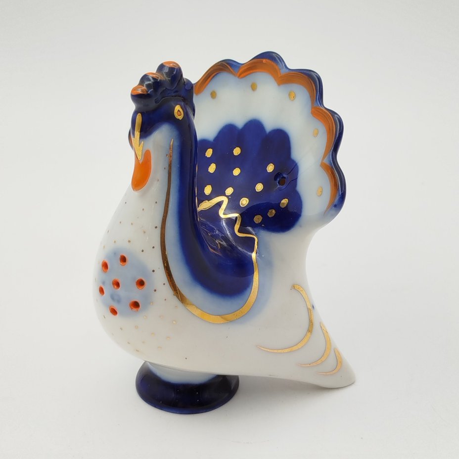 Солонка "Индюк", скульптор М.Н. Мох, фарфор, роспись, золочение, Ленинградский фарфоровый завод (ЛФЗ), СССР, 1970-1986 гг.