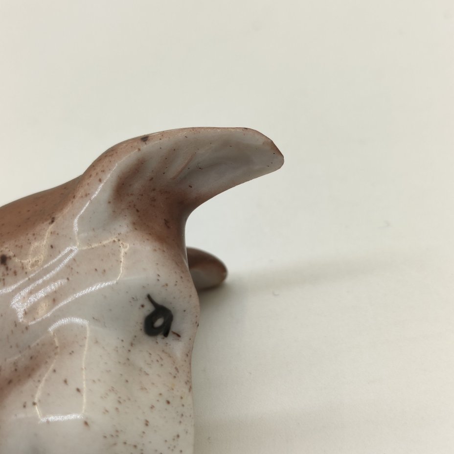 Статуэтка "Фокстерьер", фарфор, роспись, Сысертский фарфоровый завод, Россия, 1980-2000 гг.