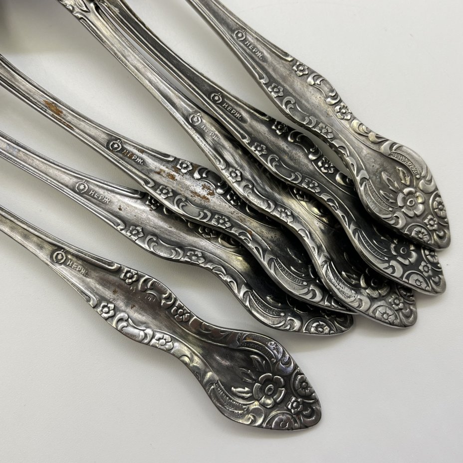 Набор из 6-ти столовых ложек, украшенных растительным декором, нержавеющая сталь, Павловский завод художественных металлоизделий им. С.М. Кирова