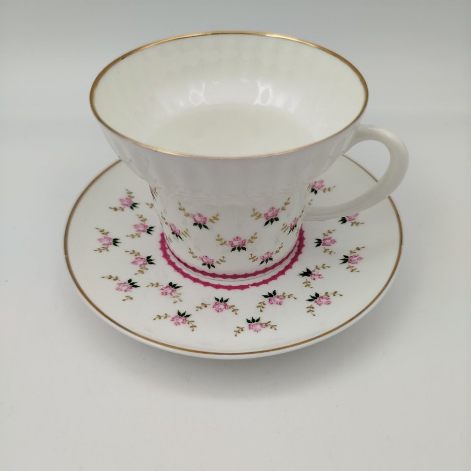 Пара чайная "Ноктюрн", фарфор, деколь, золочение, Ленинградский фарфоровый завод (ЛФЗ), СССР, 1970-1989 гг.