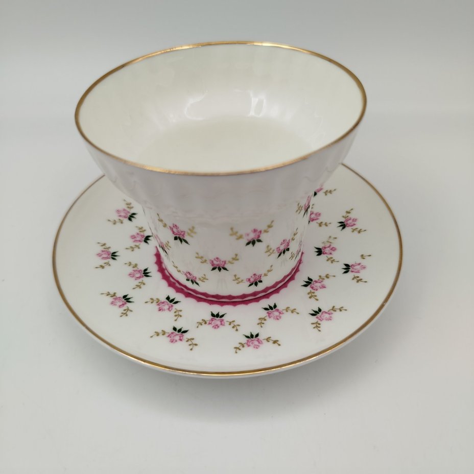 Пара чайная "Ноктюрн", фарфор, деколь, золочение, Ленинградский фарфоровый завод (ЛФЗ), СССР, 1970-1989 гг.