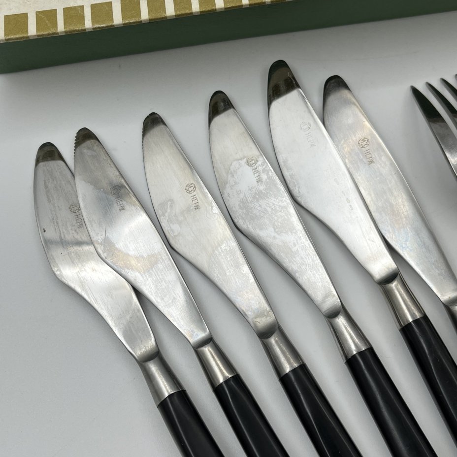 Набор из шести вилок и ножей "Подарочный" в коробке