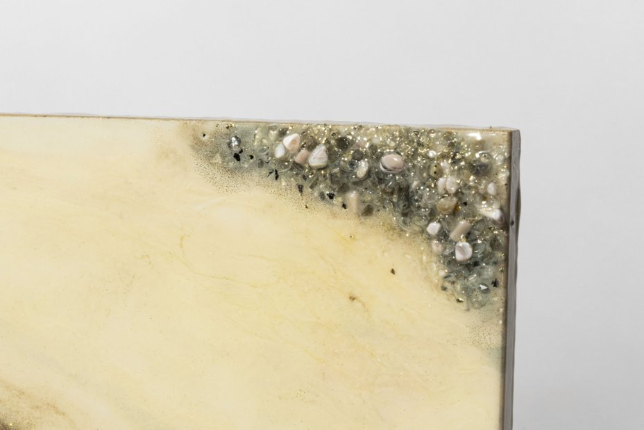 Панно настенное в нежных тонах,  авторская ручная работа в технике Resin Art
