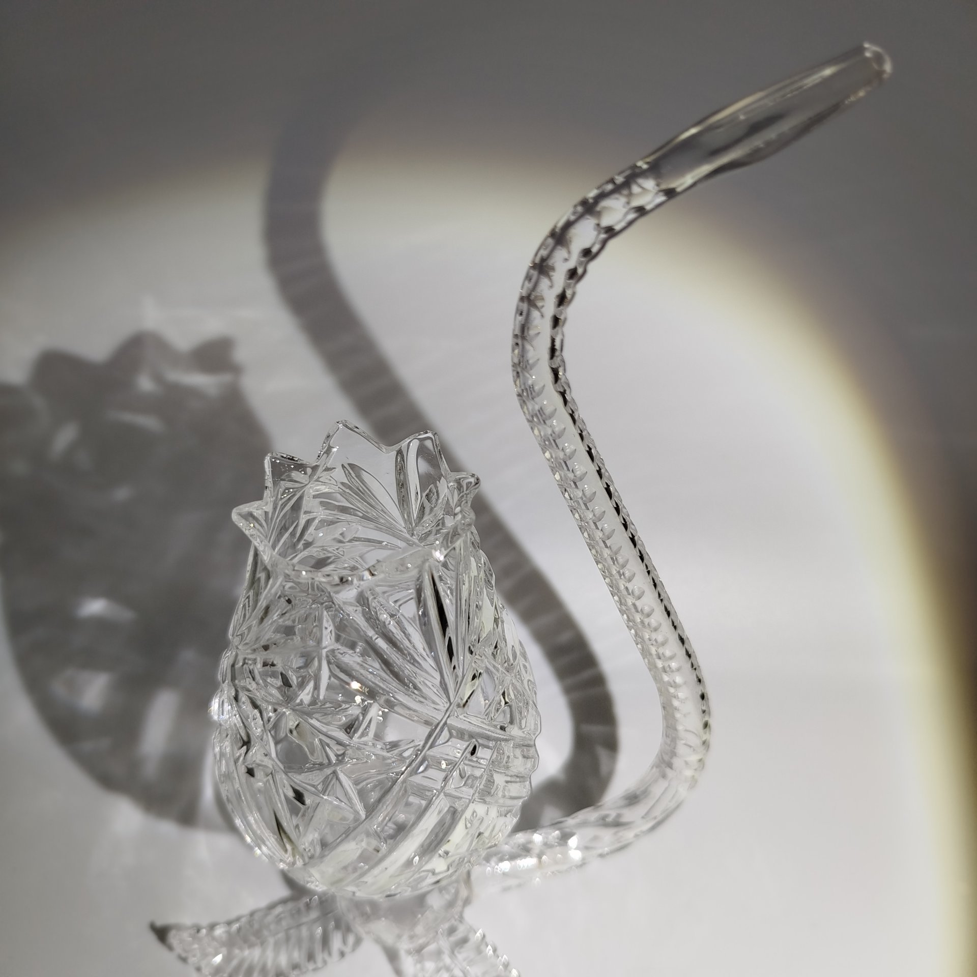 Бокал для кальвадоса в форме трубки с длинным мундштуком, хрусталь, алмазная грань, Европа, 1970-1990 гг.