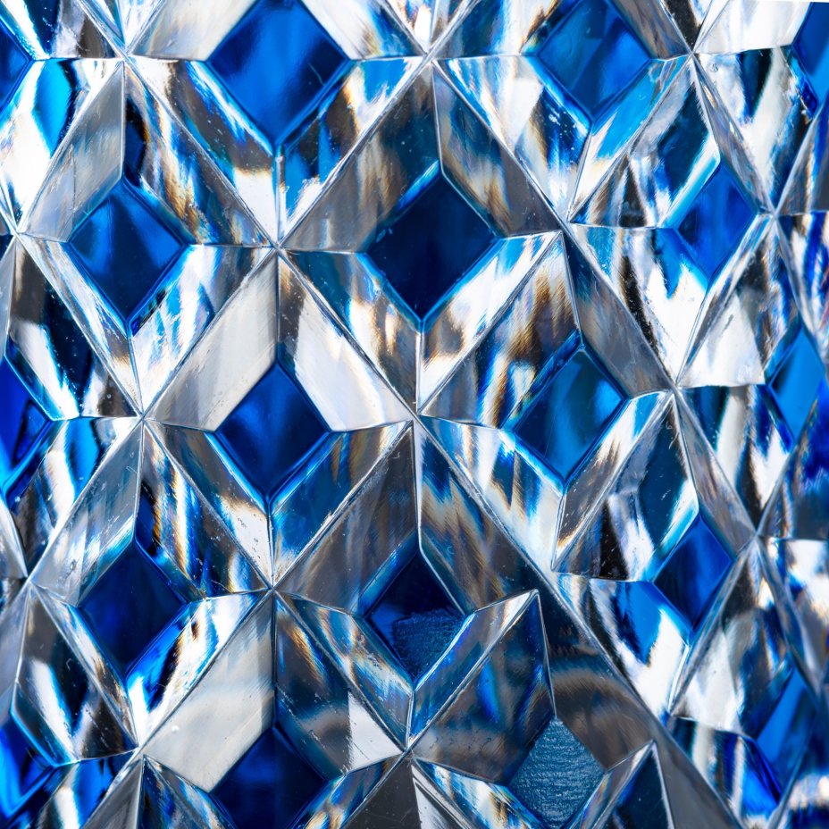 Ваза синего оттенка с геометрическим декором, хрусталь, Val Saint Lambert, Бельгия, 1950-1970 гг.