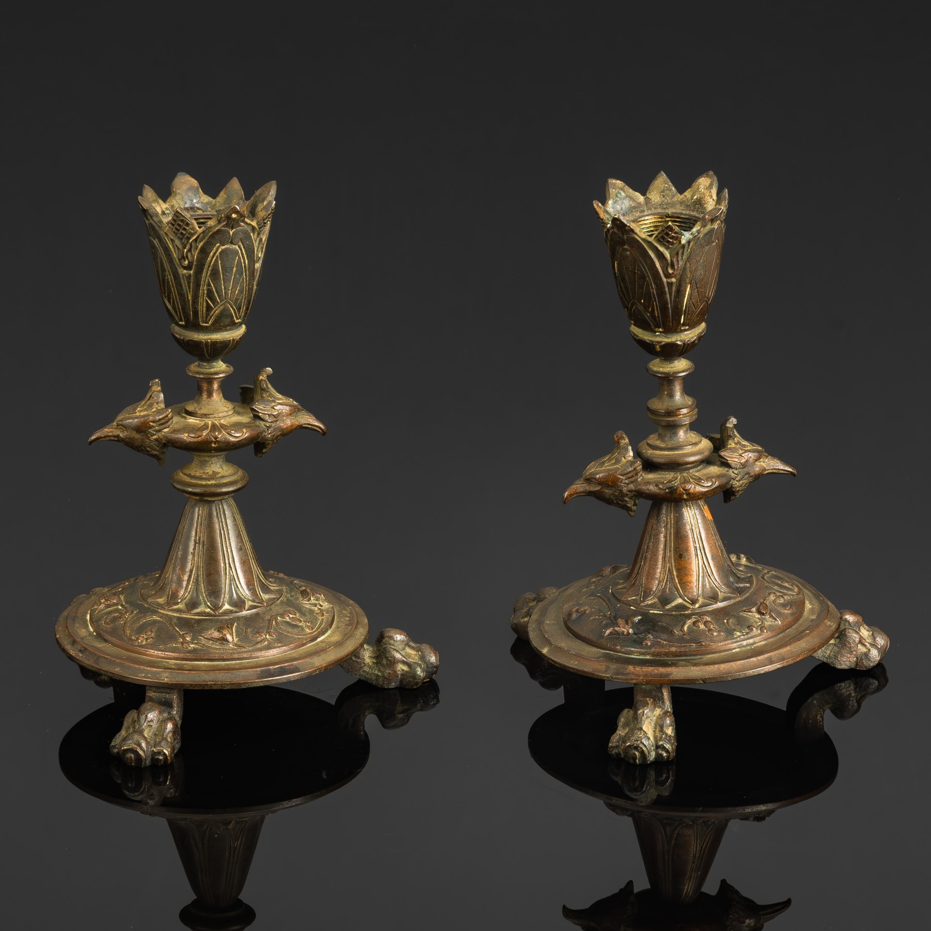 Подсвечники парные с зооморфным основанием, металл, литье, Европа, 1970-1990 гг.