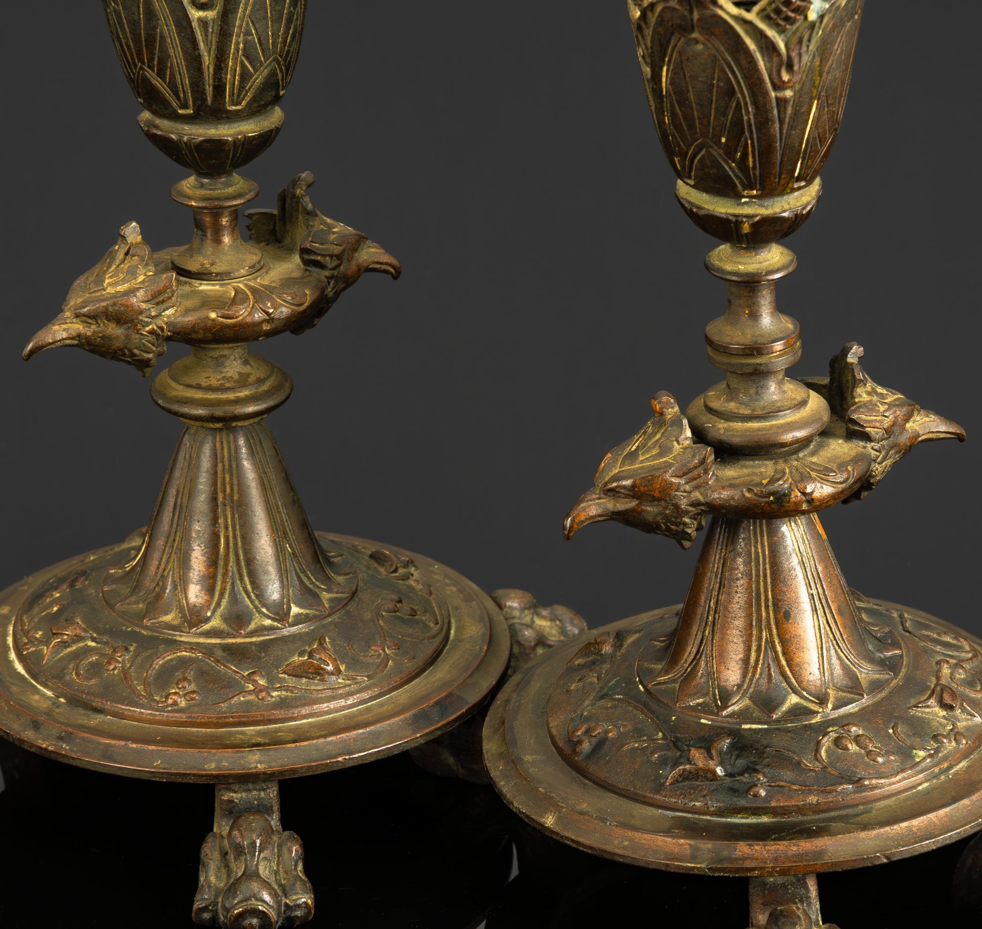 Подсвечники парные с зооморфным основанием, металл, литье, Европа, 1970-1990 гг.