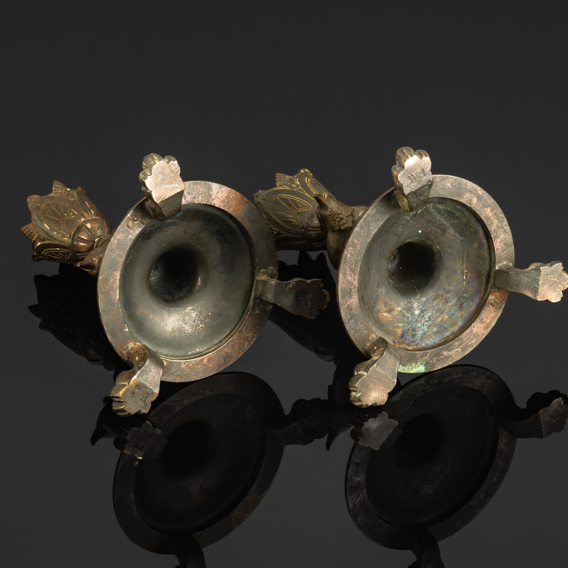 Подсвечники парные с зооморфным основанием, металл, литье, Европа, 1970-1990 гг.