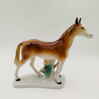 Статуэтка "Лошадь", фарфор, роспись, VEB Porzellanfiguren Lippelsdorf (Липпельсдорф), Германия, 1951-1974 гг.