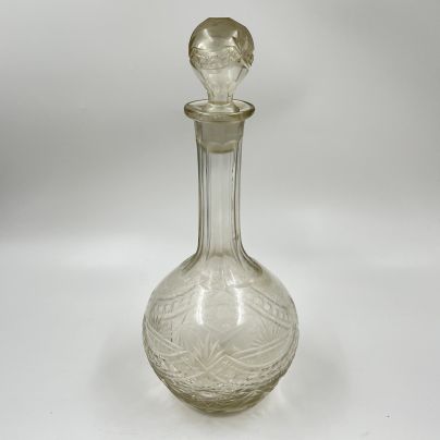 Графин круглой формы с резным абстрактным декором, хрусталь, алмазная грань, СССР, 1970-1990 гг.