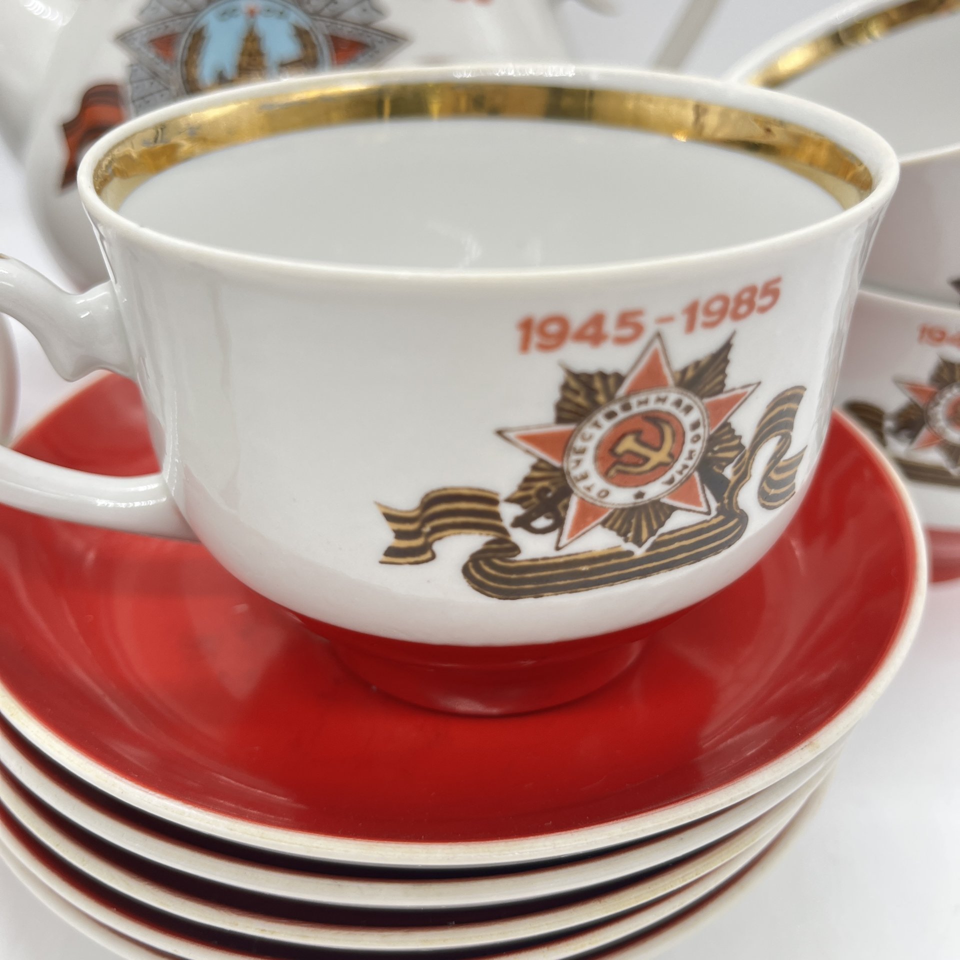 Сервиз чайный на 5 персон "40 лет победы (12 предметов), Минский фарфорово-фаянсовый завод