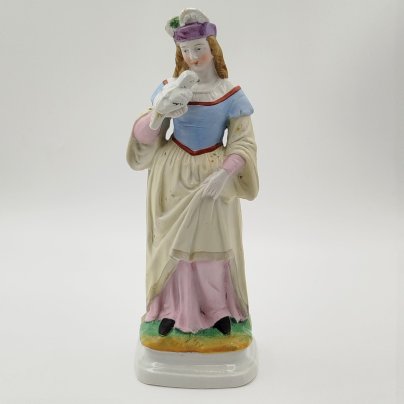 Статуэтка  "Дама в средневековом костюме с птицей", фарфор, роспись, золочение, Европа, 1920-1950 гг.
