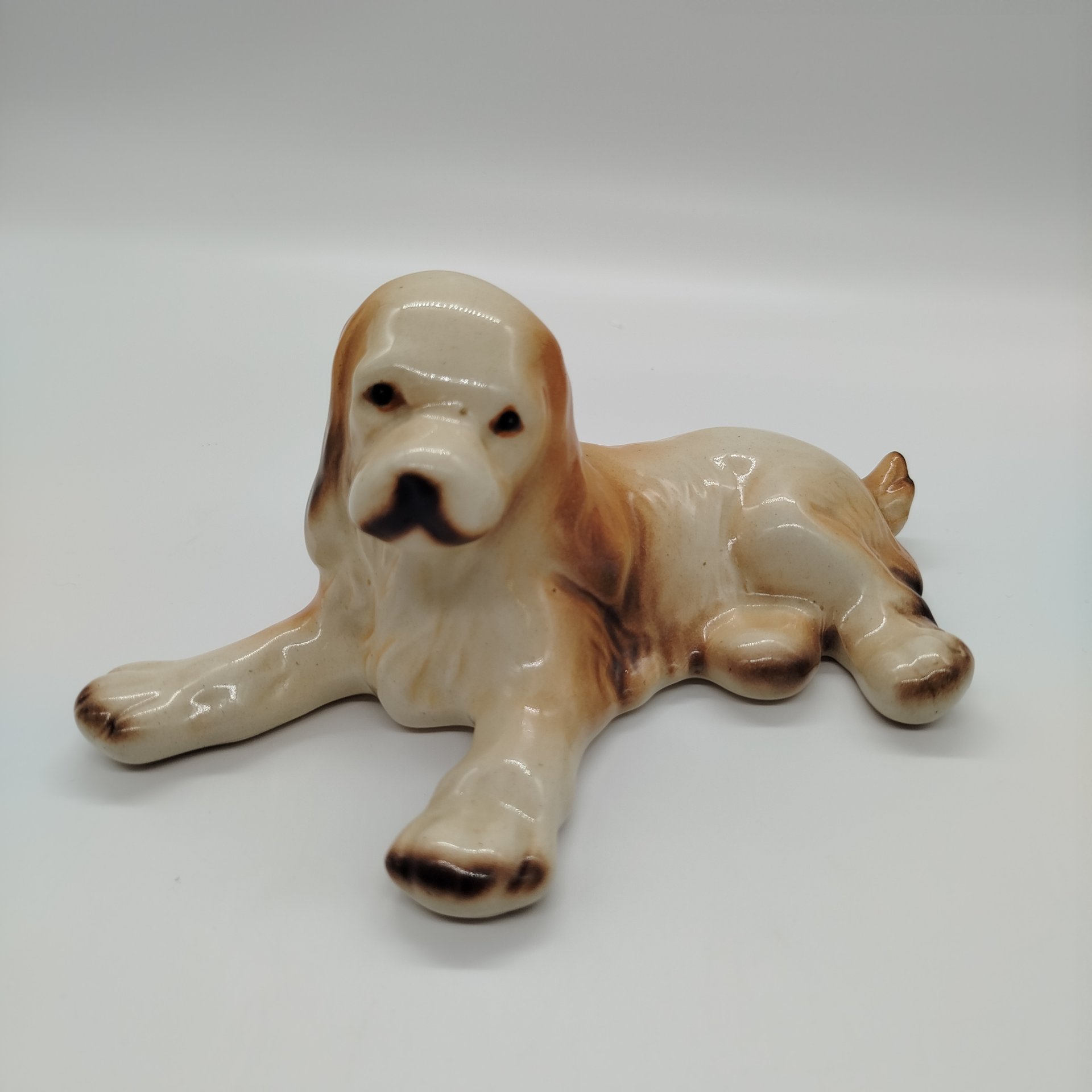 Статуэтка "Собака", фаянс, 1990-2010 гг.