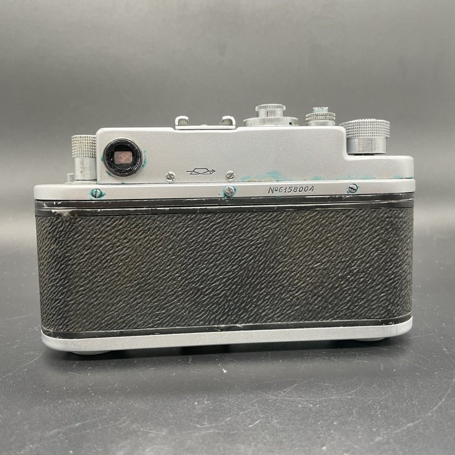 Фотоаппарат "Зоркий-4" с объективом "Юпитер-8"  в оригинальном кофре, Красногорский механический завод (КМЗ)