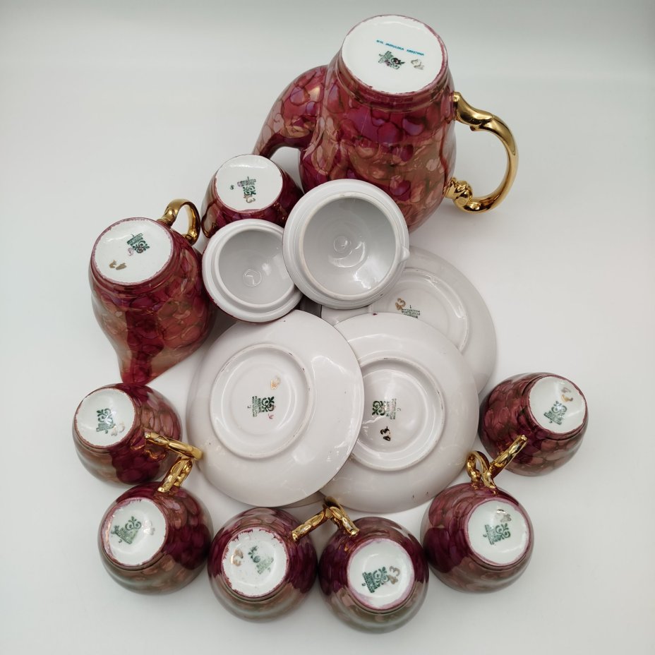 Сервиз кофейный с разводами в фиолетовой гамме на 6 персон (15 предметов), фарфор, люстр, золочение, Wloclawek (Влоцлавская фаянсовая фабрика), Польша, 1960-1980 гг.