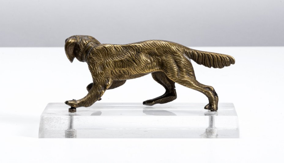 Статуэтка "Собака" (пресс-папье), бронза, оргстекло, Россия, 1990-2010 гг.