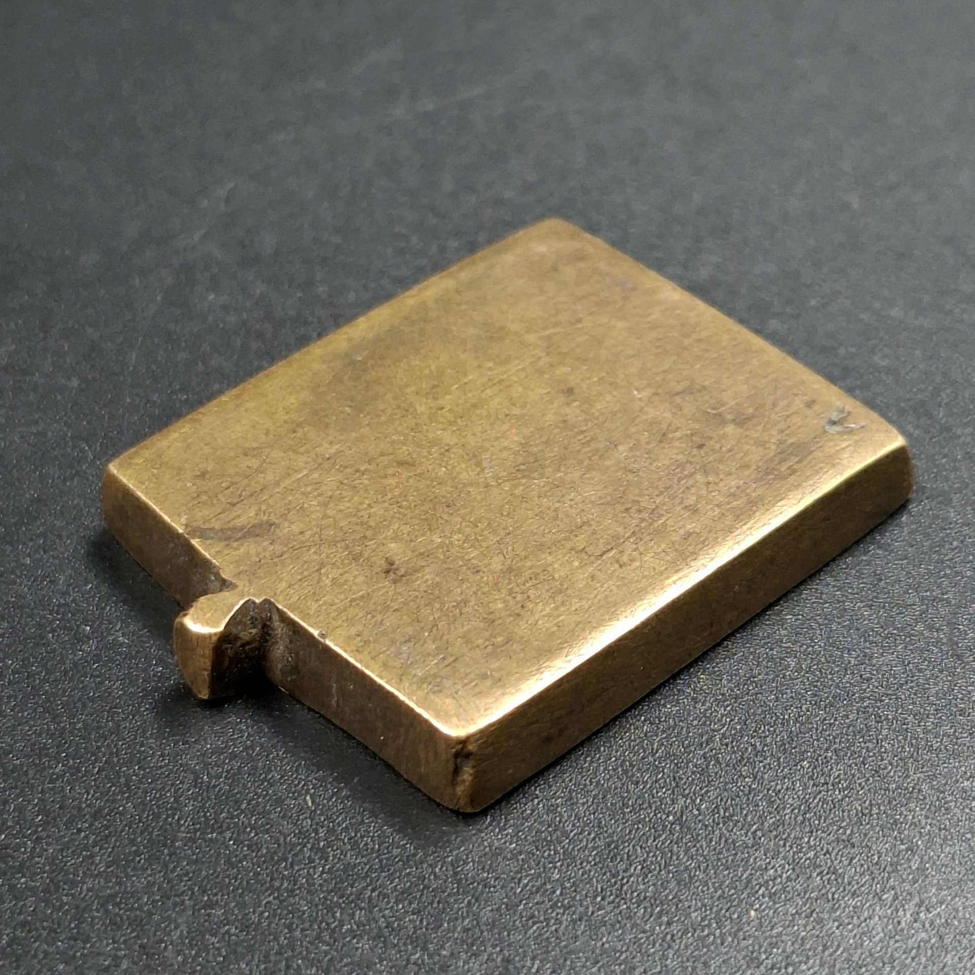 Икона нательная (образок) "Богоматерь с Младенцем", латунь, литье, Российская империя, 1900-1915 гг.